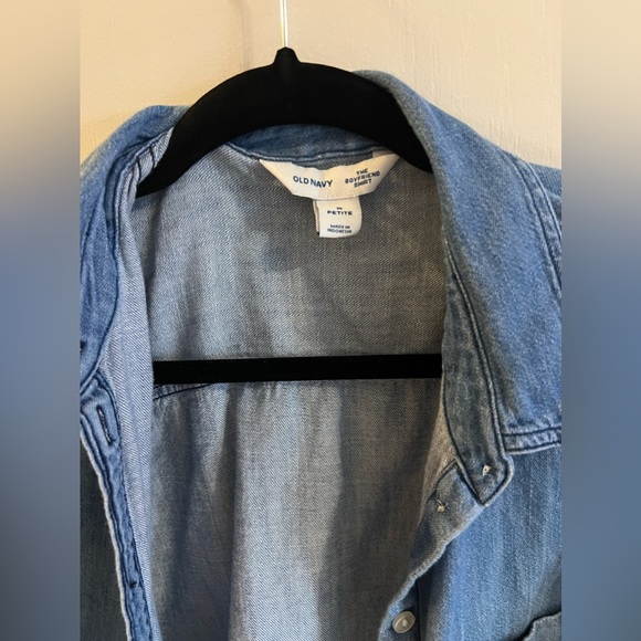 Denim button down - Old Navy - Size medium petite - Picture 2 of 3
